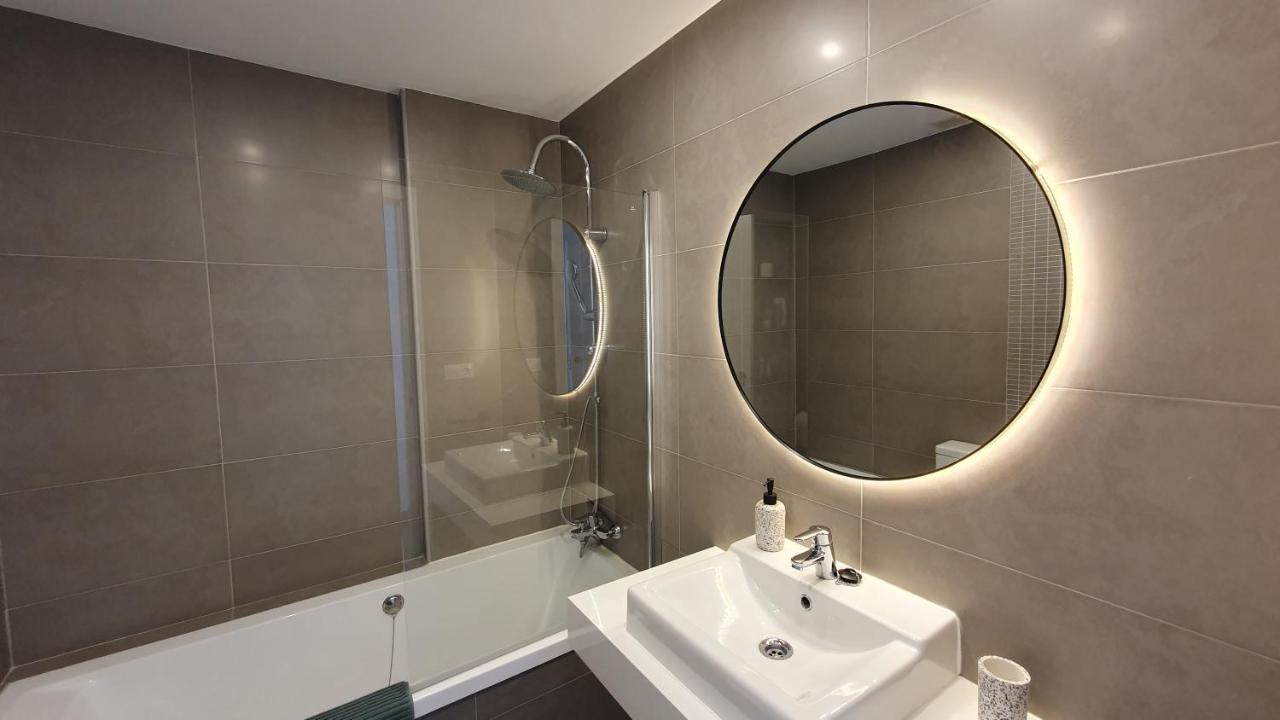 Coastal Hills Apartment Алтеа Екстериор снимка