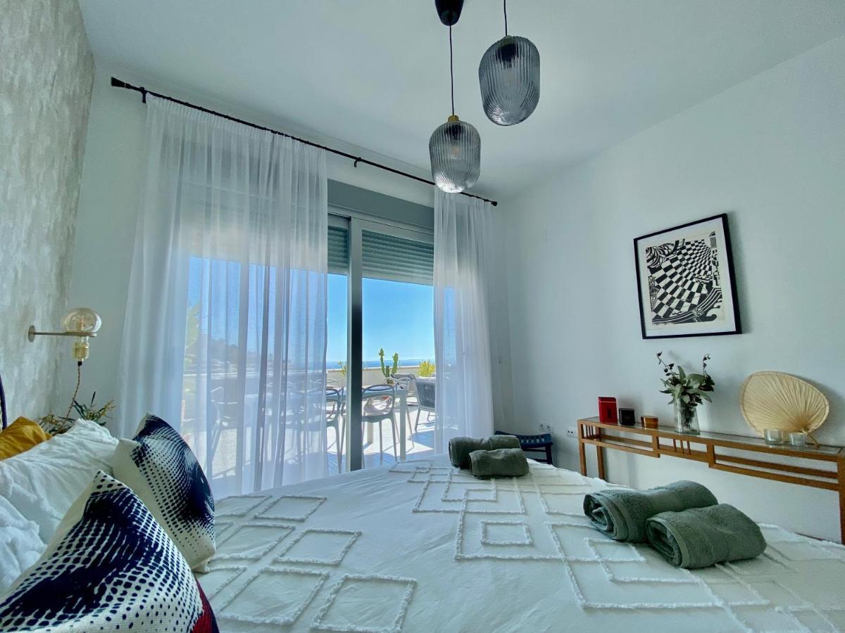 Coastal Hills Apartment Алтеа Екстериор снимка